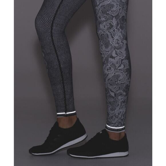 LULULEMON Speed Wunder Tight Nulux Sz 4 Florence Speed Wunder 50 G White Black - Picture 3 of 9